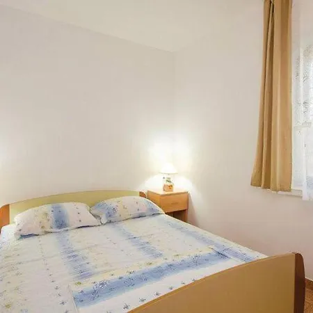 Lägenhet Iovo - Basic Two Bedroom A3